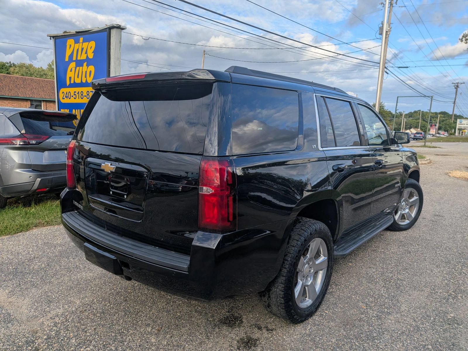 Used 2017 Chevrolet Tahoe LT AWD/4WD image 6