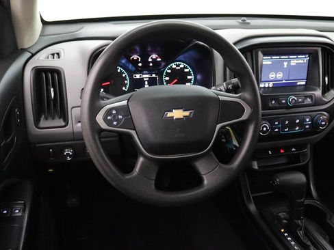 Used 2019 Chevrolet Colorado W/T w/ WT Convenience Package AWD/4WD image 10