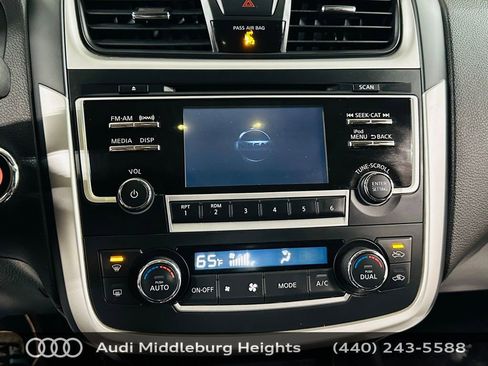 Used 2017 Nissan Altima 2.5 SV w/ Convenience Package image 12