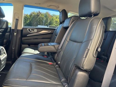 Used 2019 INFINITI QX60 Luxe w/ Essential Package image 20