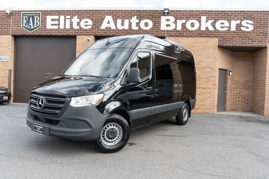 Used 2024 Mercedes-Benz Sprinter 2500 image 1