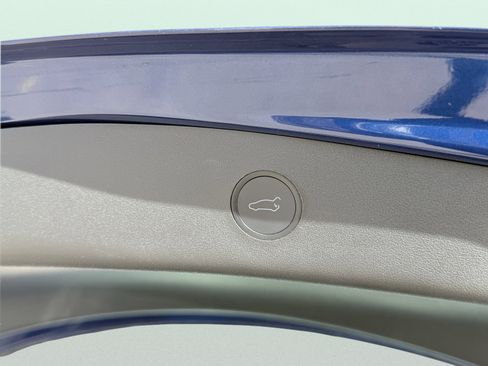 Used 2021 Tesla Model 3 Standard Range Plus image 14