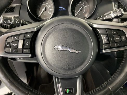 Used 2018 Jaguar E-PACE First Edition image 33