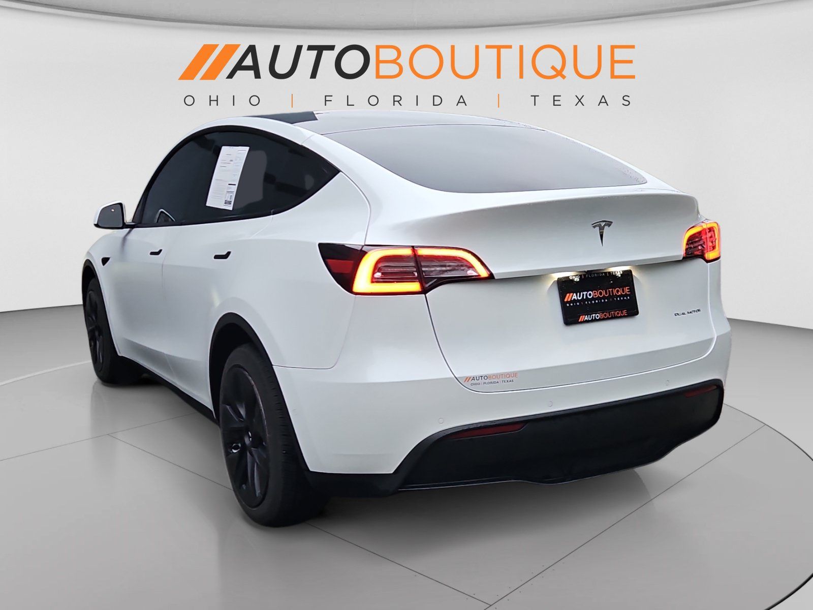 Used 2020 Tesla Model Y Long Range AWD/4WD image 3