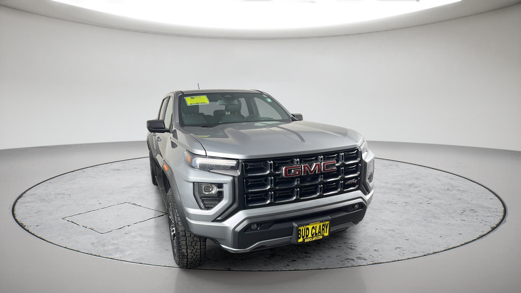 Used 2023 GMC Canyon AT4 w/ AT4 Premium Package AWD/4WD image 4