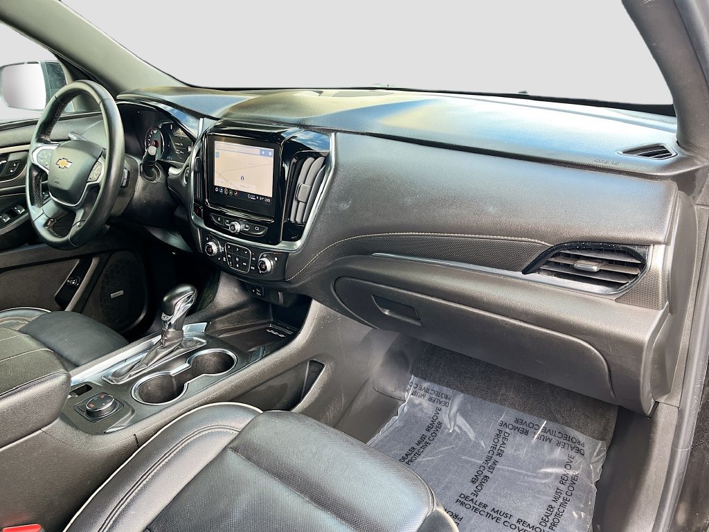Used 2023 Chevrolet Traverse Premier w/ LPO, Floor Liner Package AWD/4WD image 32