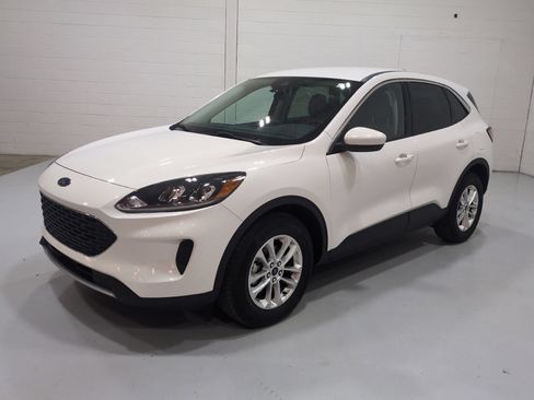 Used 2021 Ford Escape SE w/ Convenience Package AWD/4WD image 7