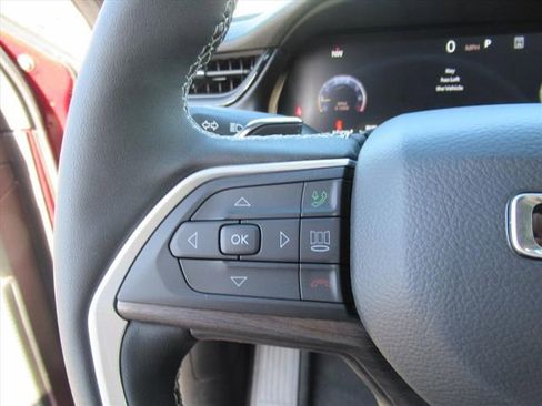 New 2026 Jeep Grand Cherokee Limited RWD image 17