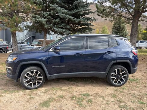 Used 2018 Jeep Compass Limited image 5