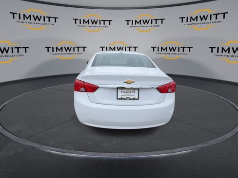 Used 2017 Chevrolet Impala LS image 7