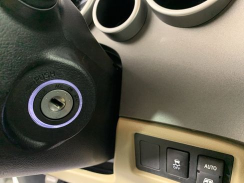 Used 2017 Toyota Sequoia SR5 image 17