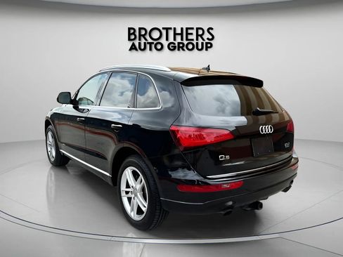 Used 2016 Audi Q5 2.0T Premium Plus w/ Technology Package AWD/4WD image 10