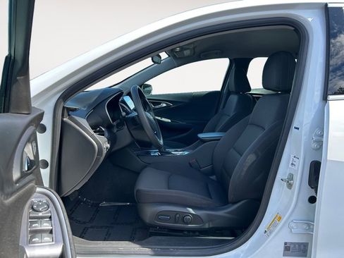 Used 2024 Chevrolet Malibu LT image 15