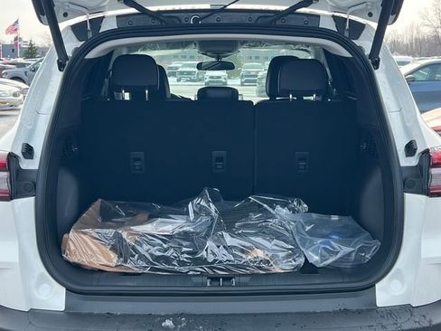 New 2026 Ford Escape SE image 4