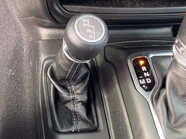 New 2025 Jeep Gladiator Sport AWD/4WD image 25