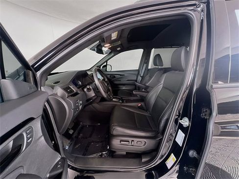 Used 2023 Honda Passport Elite image 9