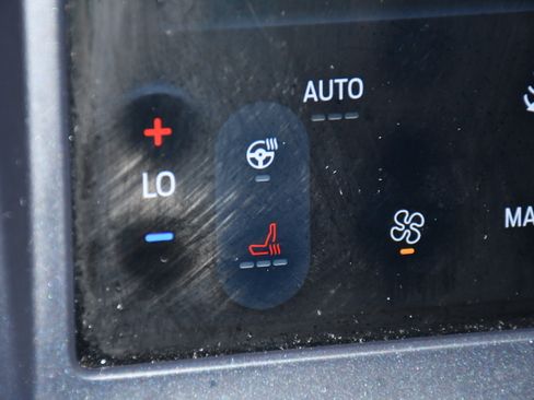 Used 2023 Ford Edge SEL w/ Convenience Package AWD/4WD image 29
