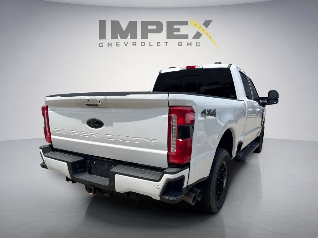 Used 2024 Ford F350 Lariat w/ Black Appearance Package AWD/4WD image 4