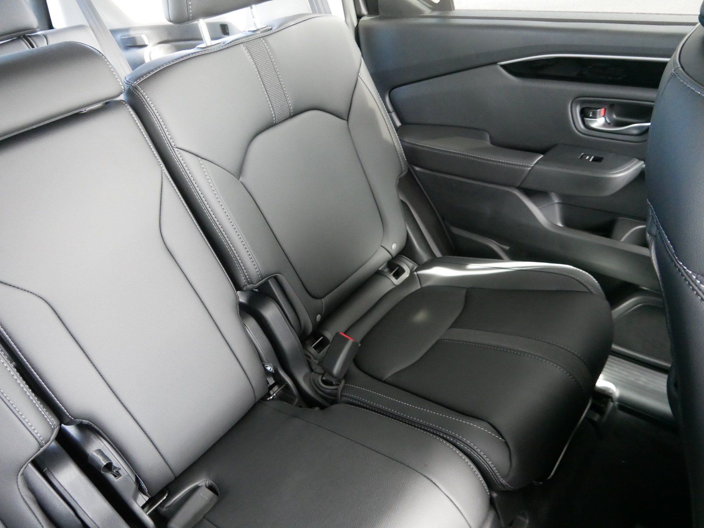 New 2026 Honda Pilot EX-L image 14