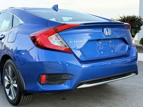 Used 2020 Honda Civic EX image 4