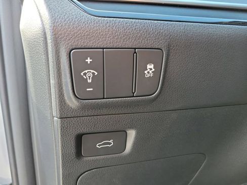 Certified 2025 Kia K5 GT FWD image 19