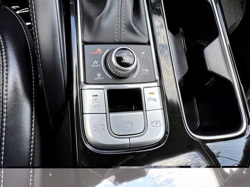 Used 2024 Kia Telluride SX Prestige AWD/4WD image 35