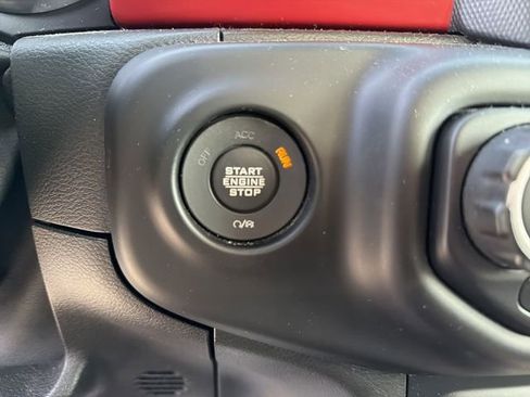 Used 2021 Jeep Wrangler Rubicon w/ LED Lighting Group image 24