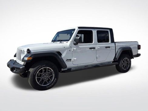 Used 2020 Jeep Gladiator Sport w/ Quick Order Package 24S AWD/4WD image 5