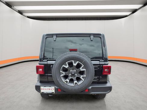 New 2026 Jeep Wrangler Unlimited Sahara AWD/4WD image 5