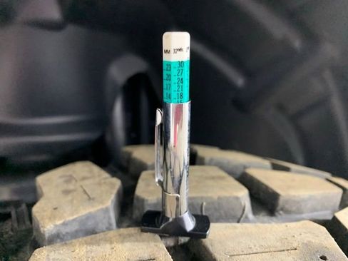 Used 2024 Jeep Gladiator Sport image 37