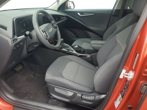 Used 2023 Kia Niro LX FWD image 12
