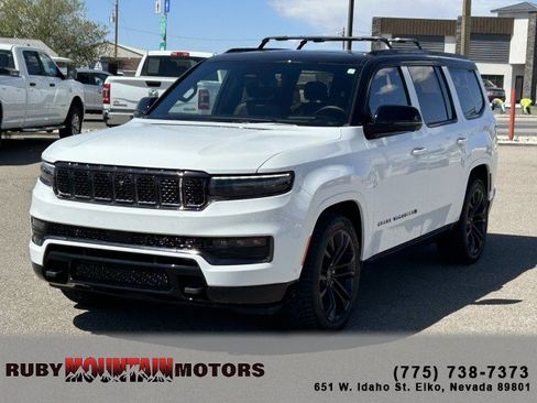 Used 2024 Jeep Grand Wagoneer Series II Obsidian w/ Quick Order Packagew 28T AWD/4WD image 3