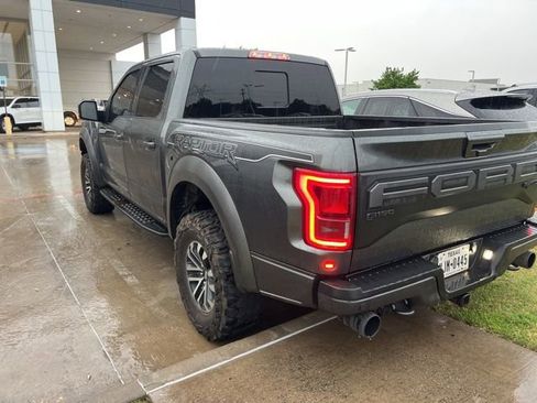 Used 2019 Ford F150 Raptor w/ Equipment Group 802A Luxury image 3