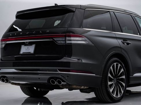Used 2020 Lincoln Aviator Black Label Grand Touring image 11
