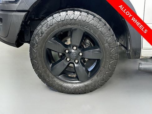 Used 2019 RAM 1500 Classic Warlock image 31