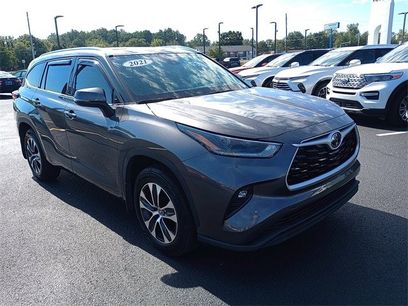 Certified 2021 Toyota Highlander XLE