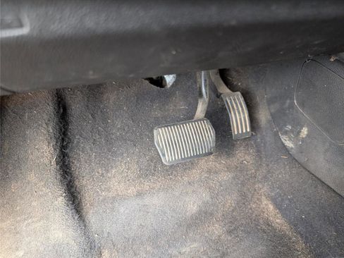 Used 2015 Ford Focus SE image 26