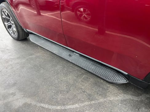 Used 2024 Jeep Wagoneer Series III image 17