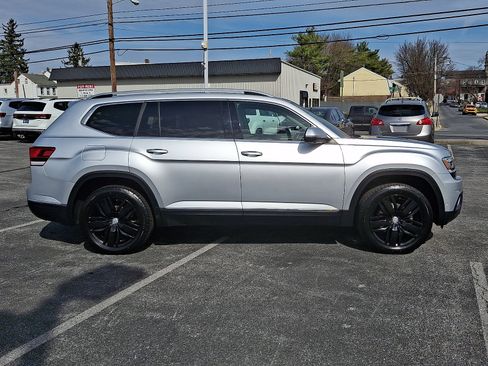 Used 2018 Volkswagen Atlas SEL Premium image 7
