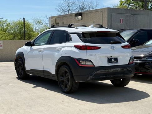 Used 2023 Hyundai Kona SEL FWD image 4