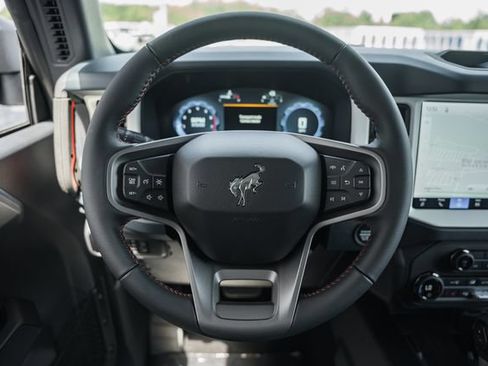 New 2026 Ford Bronco Heritage Edition AWD/4WD image 39