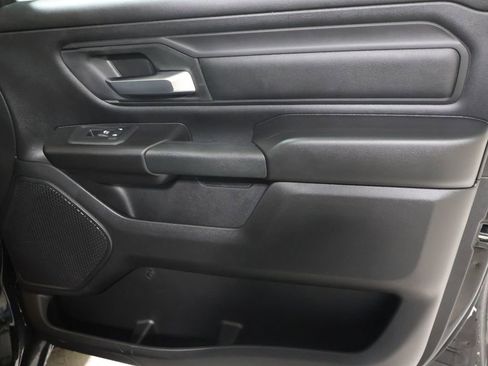 New 2026 RAM 1500 Express image 17