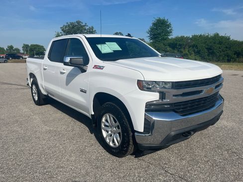 Used 2020 Chevrolet Silverado 1500 LT w/ Texas Edition image 10