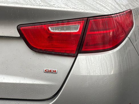 Used 2015 Kia Optima LX image 21