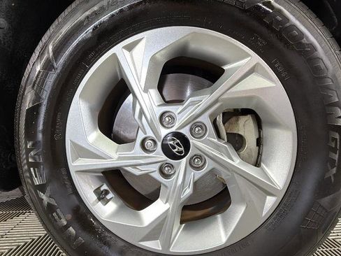 Used 2022 Hyundai Tucson SE image 36