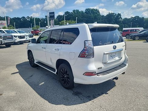 Used 2022 Lexus GX 460 Premium w/ Premium Package AWD/4WD image 5
