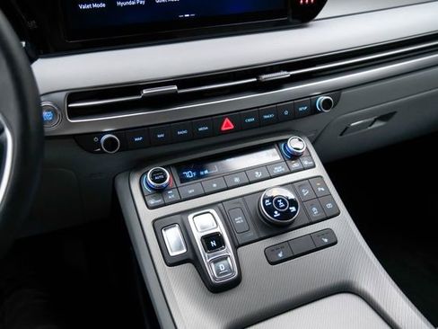 Used 2025 Hyundai Palisade SEL image 30