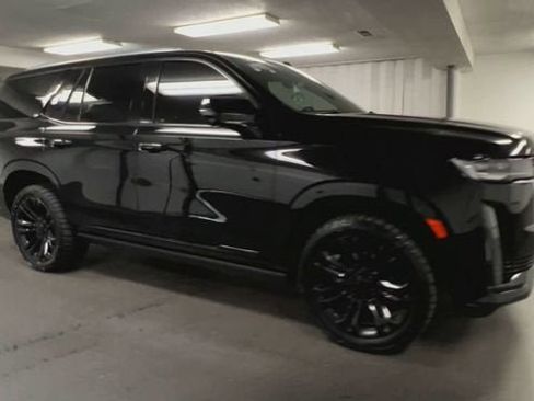 Certified 2022 Cadillac Escalade Premium Luxury w/ Touring Package AWD/4WD image 2