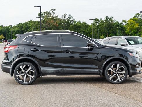 Used 2020 Nissan Rogue Sport SL w/ Premium Package FWD image 8