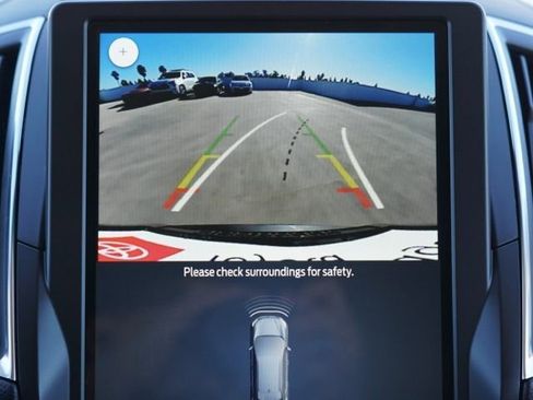 Used 2024 Ford Edge Titanium image 26